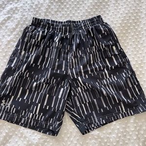 Men’s Under Armour running shorts